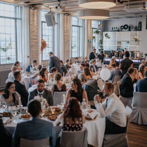 Party nach der Trauung Köln